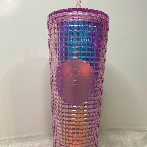 Starbucks NEW Pink Grid Cold Cup (24oz) - Picture 5 of 12
